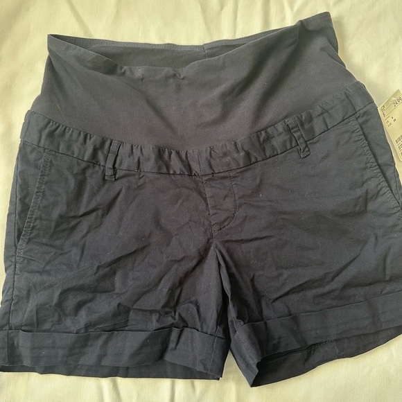 New Maternity H&M Black High Waist Shorts size 6 - Picture 1 of 5